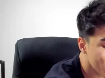 Chaturbate Sex Cam of dominic_radccliffe