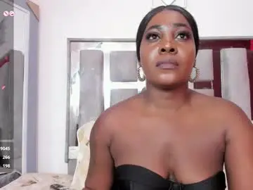 emilly_roaa from chaturbate