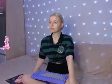 Chaturbate Live Sex Cam of mailin_harrington