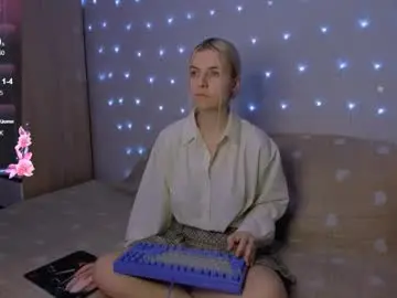 Chaturbate Live Sex Cam of mailin_harrington