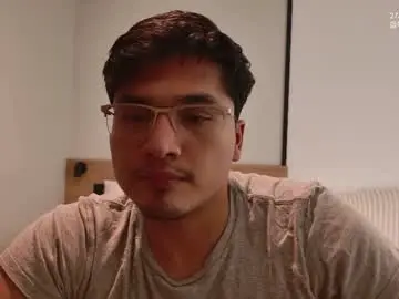 Chaturbate Free Porn Cam of octavio_quinn