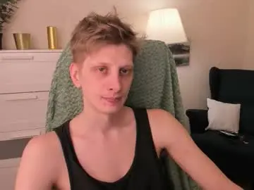 Chaturbate Live Sex Cam of slim_andy