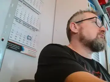 Chaturbate Live Sex of your_tipie