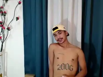 Chaturbate Best live sex cam show of dave_cummers