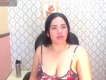Chaturbate Free Porn Cam of roxy_valeria