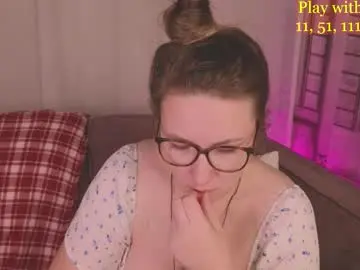 Chaturbate Free Porn Cam of cute_darina