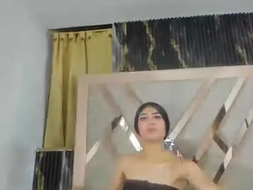 Chaturbate Live Sex Cam of evelynmoore__