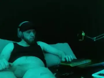 genitalwars from chaturbate