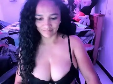 Chaturbate Sex Chat of rayza_mature_