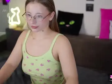 Chaturbate Adult Video Chat of silverrmoon