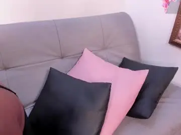 Chaturbate Watch Live Sex Cams of bhritany_brow