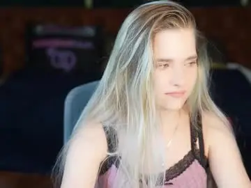 Chaturbate Free Porn Cam of juicy_secrets_054