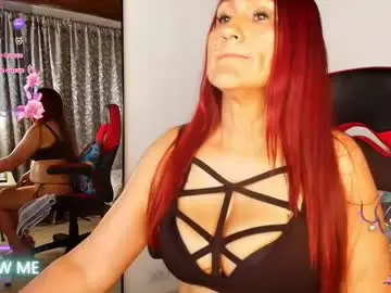 Chaturbate Live Sex Cam of naomi_redd