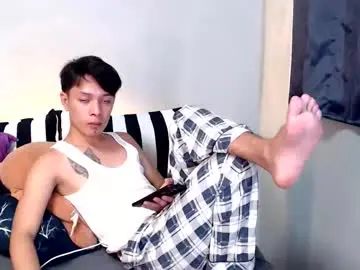Chaturbate Live Sex Cam of urpinoyasianx