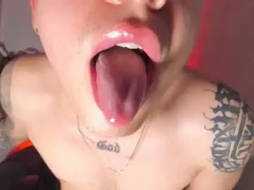 Chaturbate Live Sex of yeiko_romero_