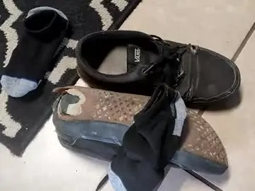 Chaturbate Adult Video Chat of gothicfeetfantasies