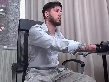 Chaturbate Live Porn of jonahshaw