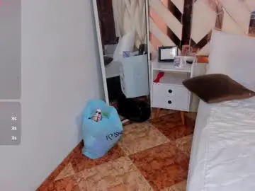 Chaturbate Live Sex Cam of keyla_milf