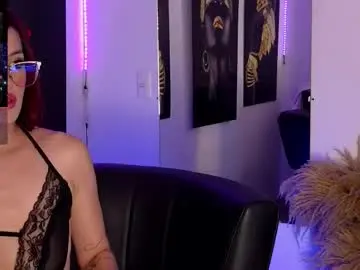 Chaturbate Best live sex cam show of scarlet_desiree