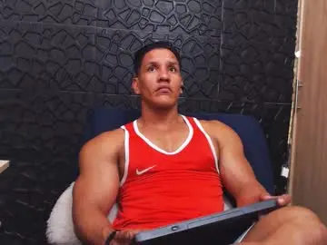 Chaturbate Watch Live Sex Cams of viktorherrera