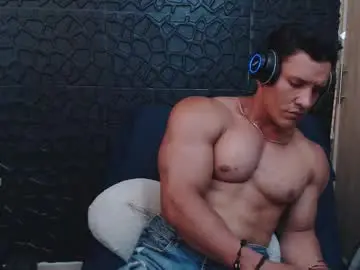 Chaturbate Live Porn of viktorherrera