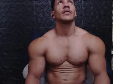 Chaturbate Best live sex cam show of viktorherrera