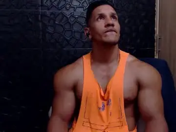 Chaturbate Live Sex of viktorherrera