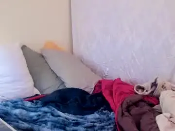 Chaturbate Live Sex Cam of jenovakitty