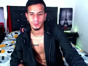 Chaturbate Best live sex cam show of justin_melendez