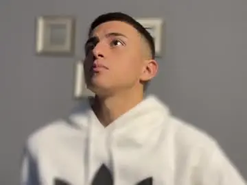 Chaturbate Private Sex Chat of salvatore_romanoo