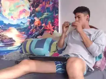 Chaturbate Live Sex Cam of sexydarkhunter2