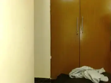 Chaturbate Live Sex of slutty_charmz