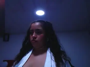 Chaturbate Sex Chat of cristal_horny19