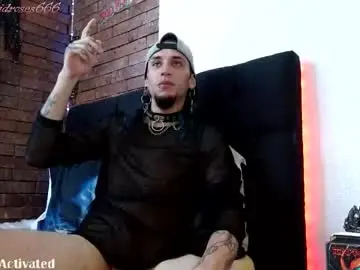 Chaturbate Live Sex Cam of davidroses420