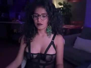 Chaturbate Free Live Porn of illaroom