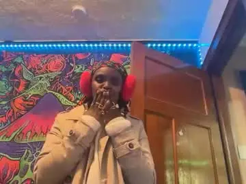 Chaturbate Sex Cam of kinkycoupleinteracial