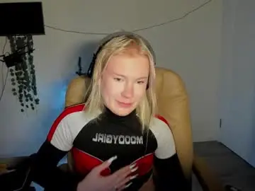 Chaturbate Watch Live Sex Cams of soska_albinosk