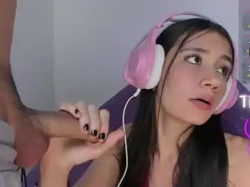 Chaturbate Live Sex Cam of catalella_0