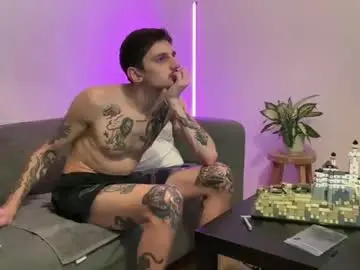 Chaturbate Live Sex Cam of crinifer