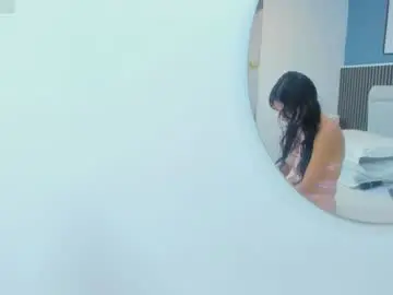 Chaturbate Live Porn of miia_cute18