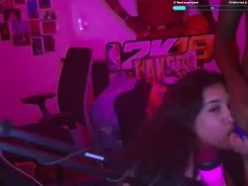 Chaturbate Free Live Porn of nikkinotnicki00