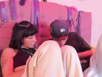 Chaturbate Adult Video Chat of kitty_matias_ls