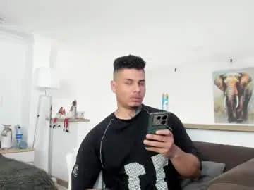 Chaturbate Best live sex cam show of straight__friends