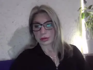 Chaturbate Adult Video Chat of fox_red_lady7