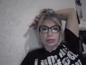 Chaturbate Private Sex Chat of fox_red_lady7