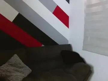 sasha_blondee from chaturbate