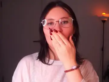 sibylsweeting from chaturbate