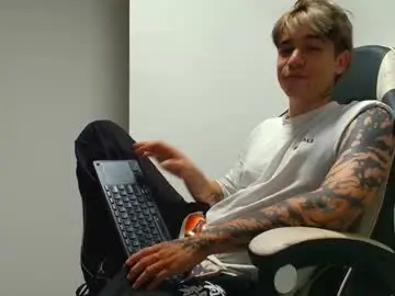 Chaturbate Watch Live Sex Cams of zacktk7