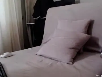 Chaturbate Nude Webcam of chris_boy37