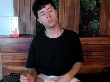 Chaturbate Adult Webcam of noah_dupont_